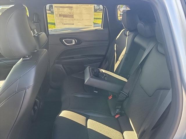 new 2025 Jeep Compass car, priced at $27,288