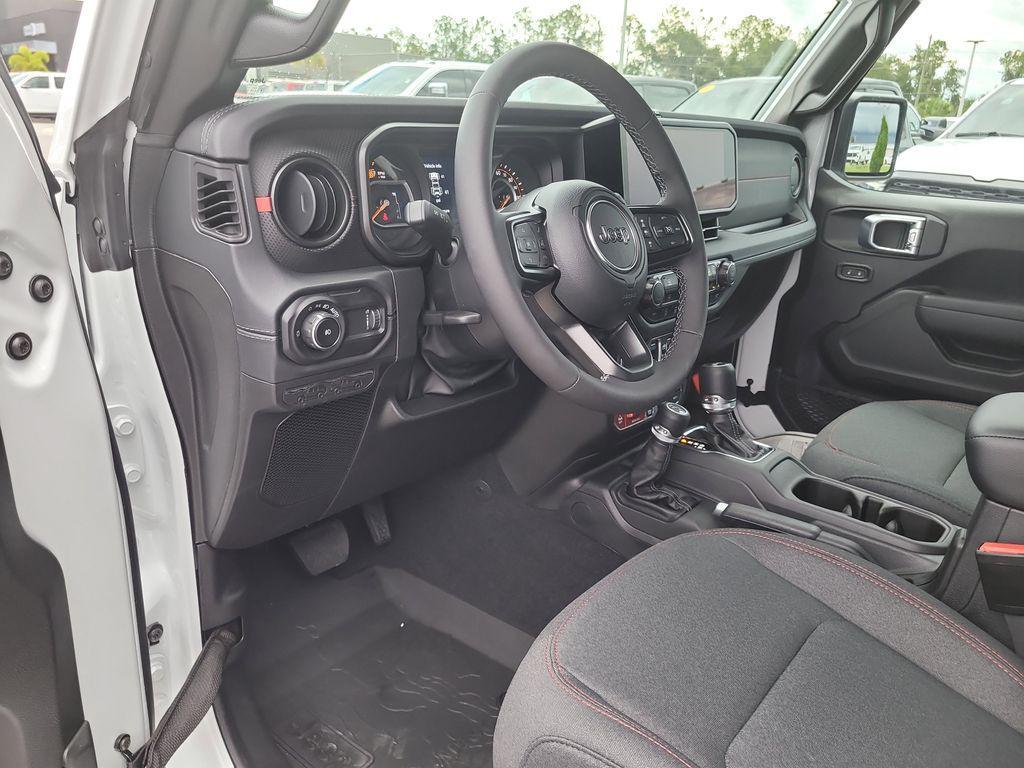 new 2025 Jeep Wrangler car, priced at $49,568