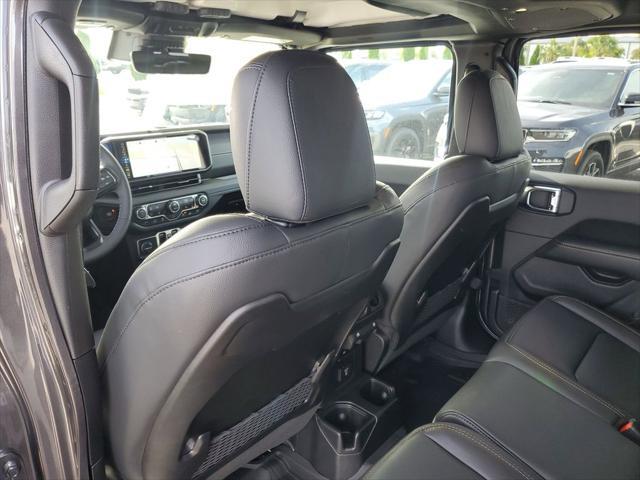 new 2025 Jeep Gladiator car, priced at $50,516