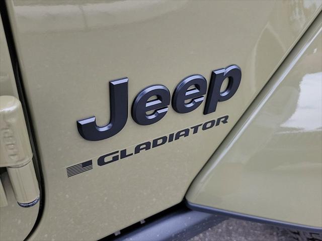 new 2025 Jeep Gladiator car, priced at $39,354