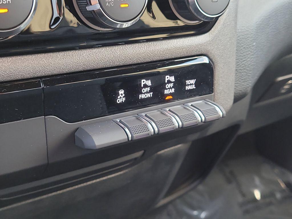 new 2025 Ram 1500 car, priced at $41,931