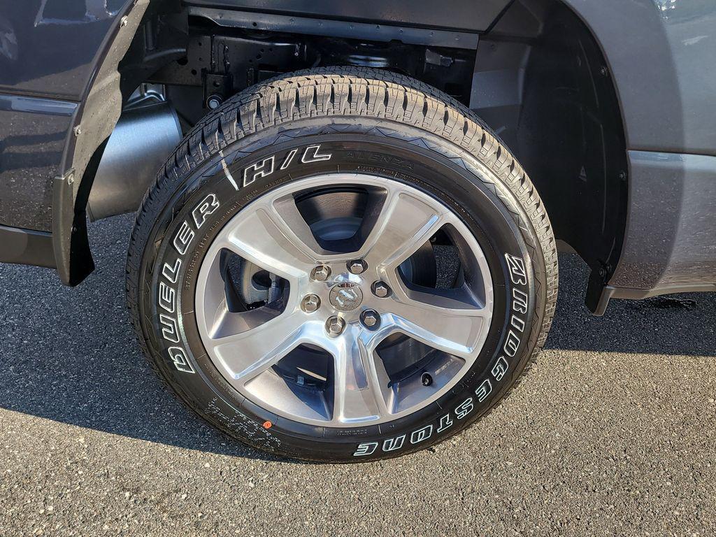 new 2025 Ram 1500 car, priced at $41,931