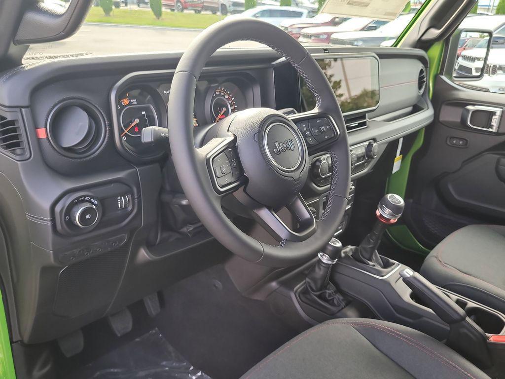 new 2025 Jeep Wrangler car, priced at $53,137
