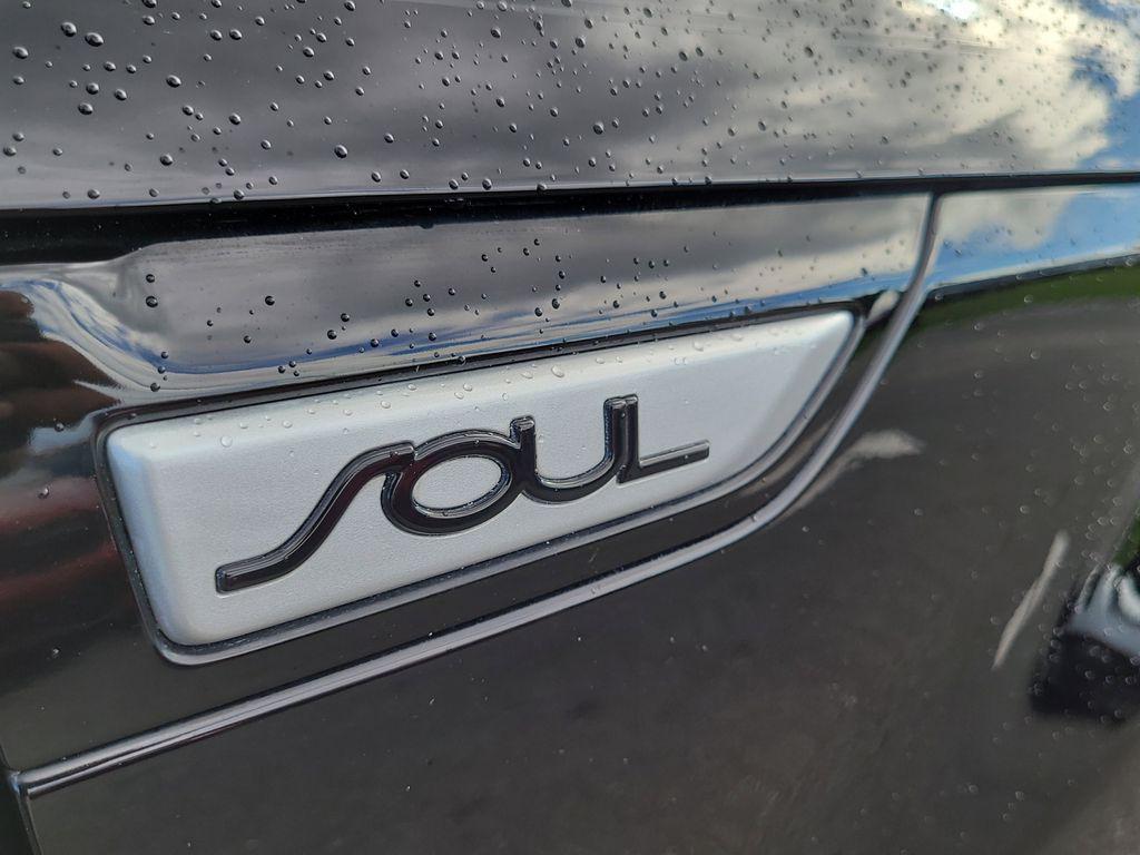 used 2018 Kia Soul car, priced at $9,128