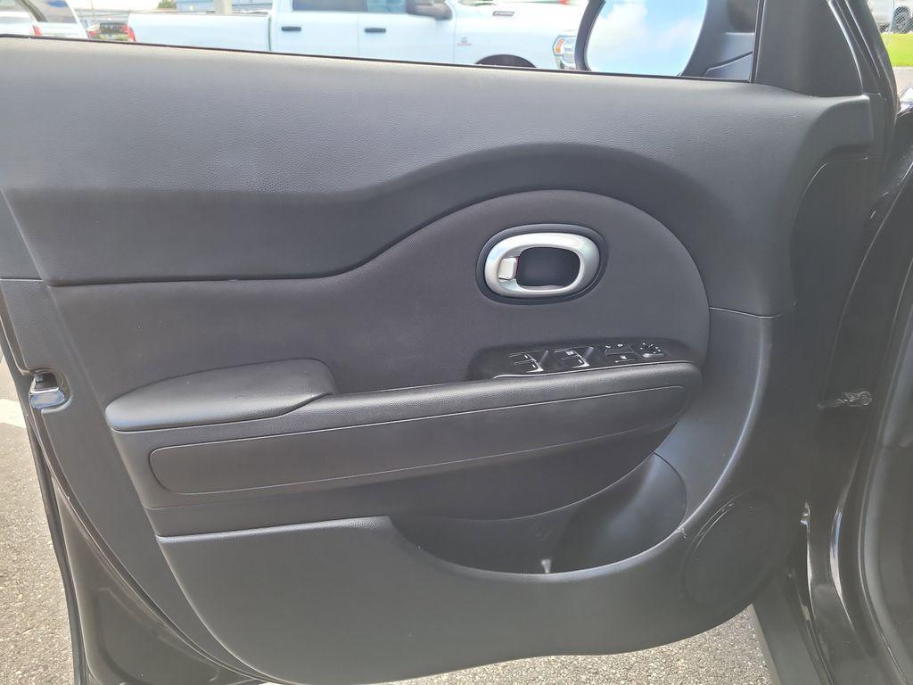 used 2018 Kia Soul car, priced at $9,128