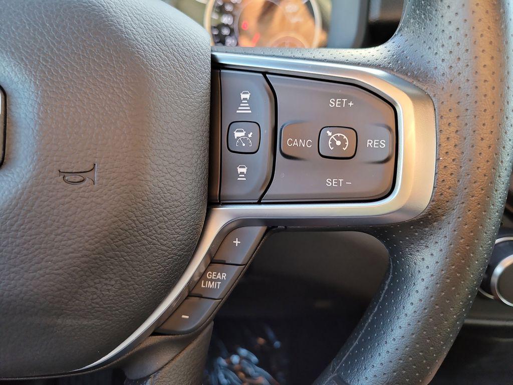 new 2025 Ram 1500 car, priced at $44,663