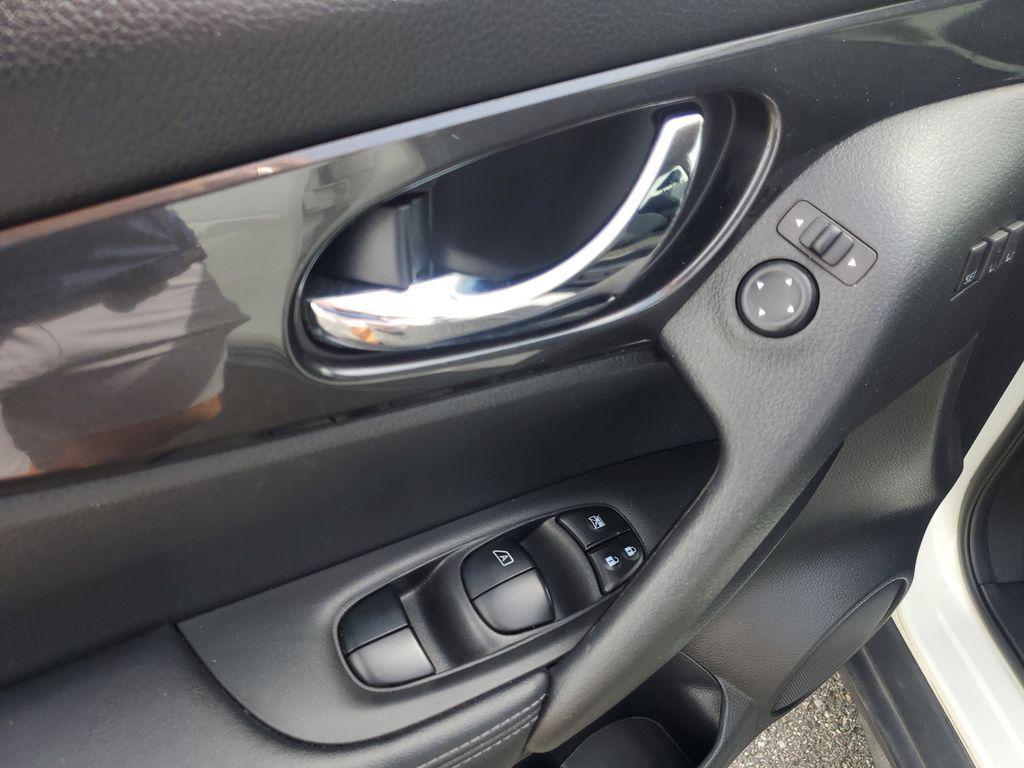 used 2018 Nissan Rogue car, priced at $11,999