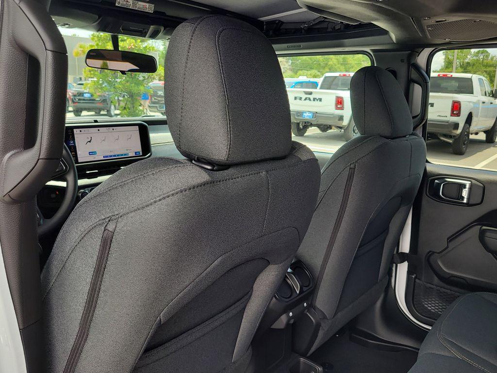 new 2025 Jeep Wrangler car, priced at $34,879