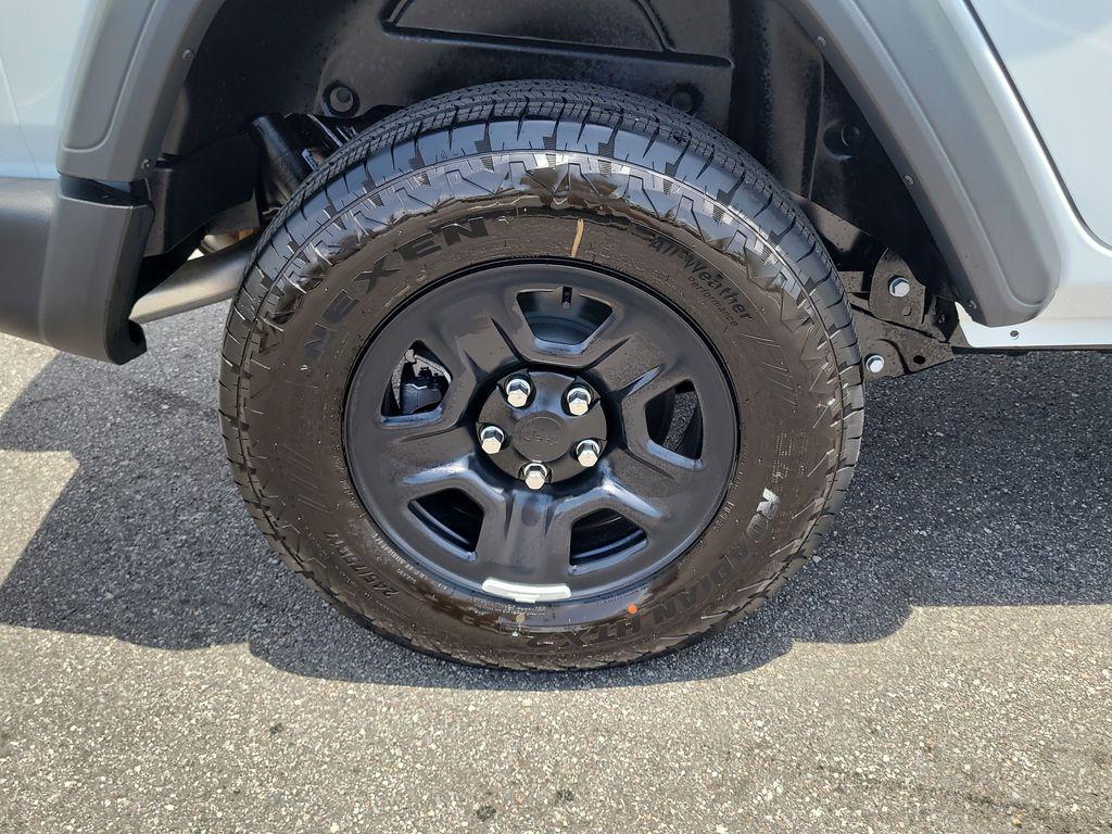 new 2025 Jeep Wrangler car, priced at $34,879