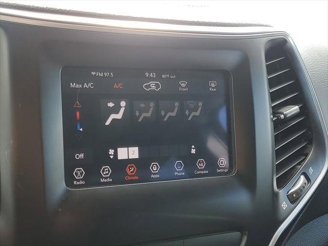 used 2020 Jeep Cherokee car, priced at $14,128