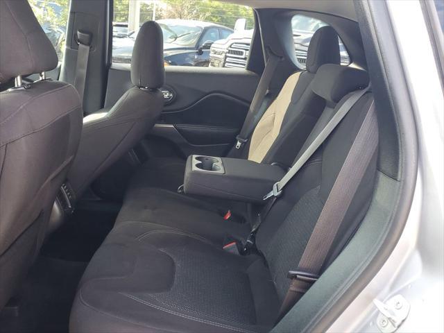 used 2020 Jeep Cherokee car, priced at $14,128