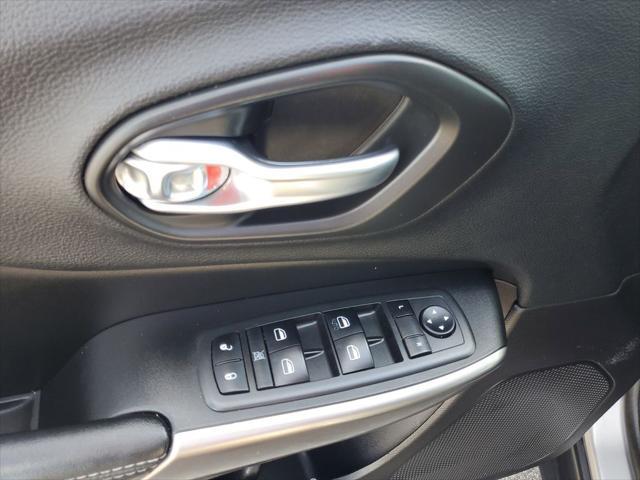 used 2020 Jeep Cherokee car, priced at $14,128