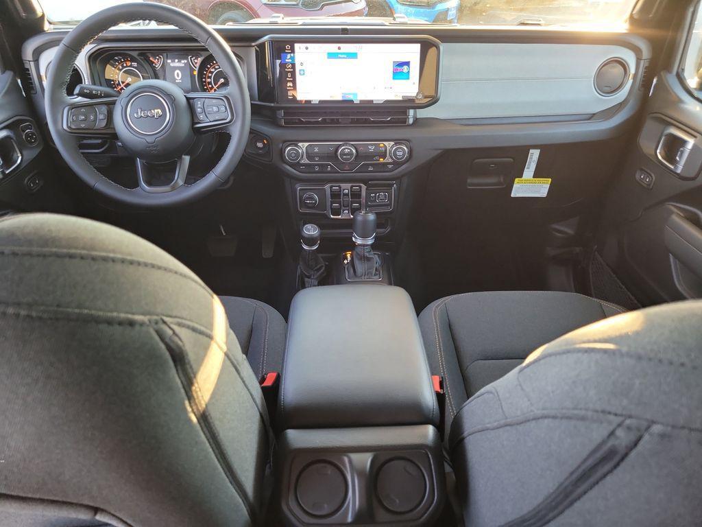 new 2025 Jeep Gladiator car, priced at $41,055