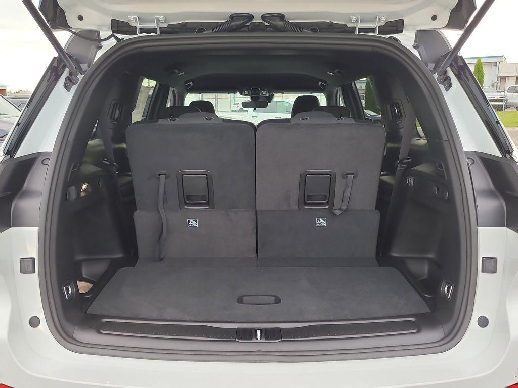 new 2025 Jeep Grand Cherokee L car, priced at $36,106