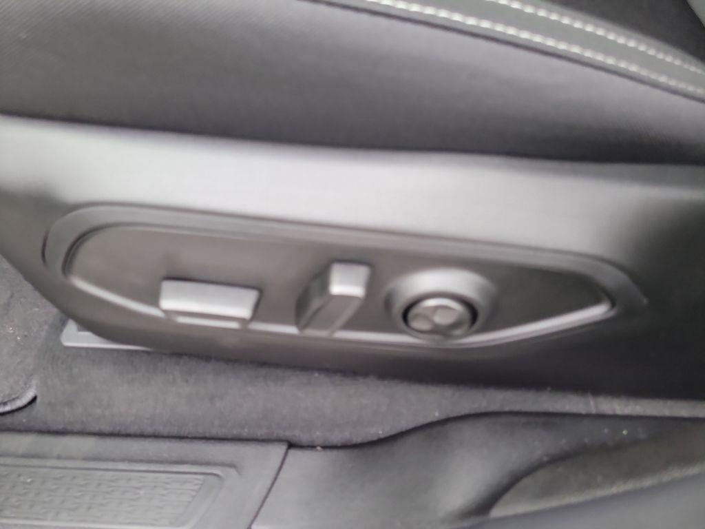 new 2025 Jeep Grand Cherokee L car, priced at $36,106