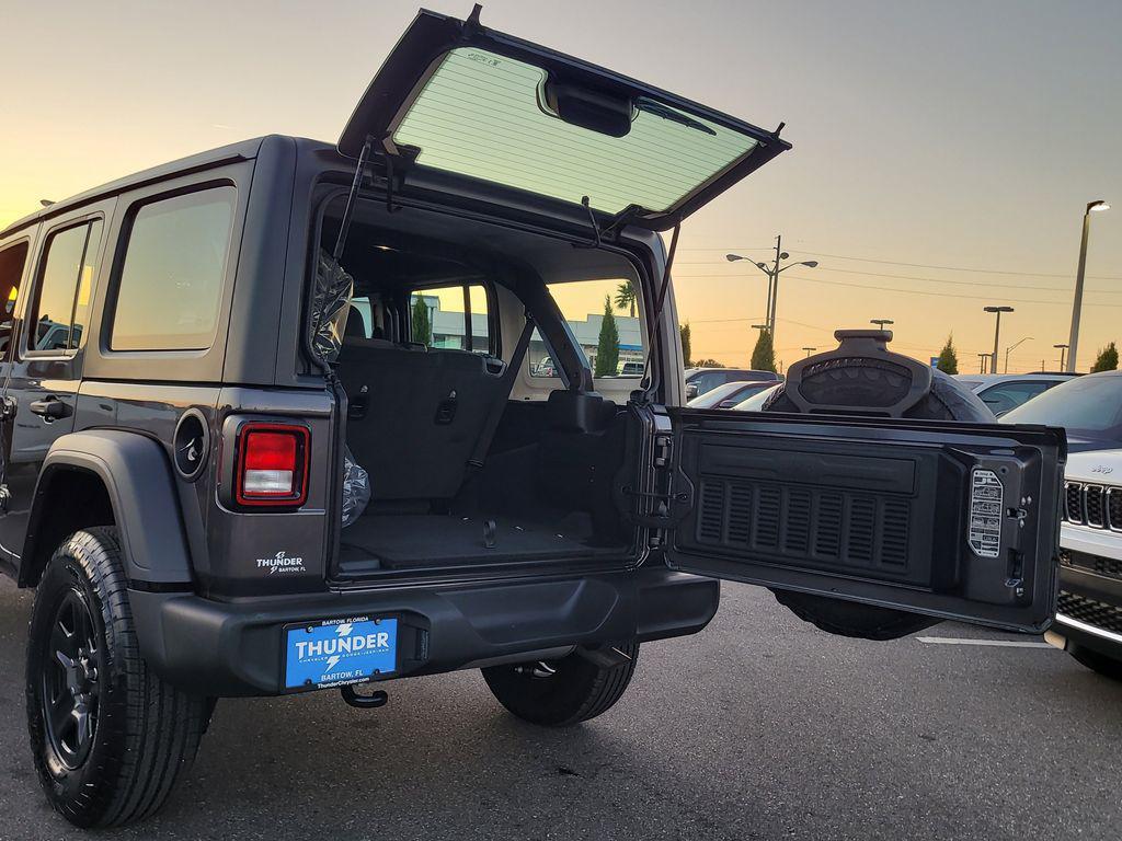 new 2026 Jeep Wrangler car, priced at $39,832