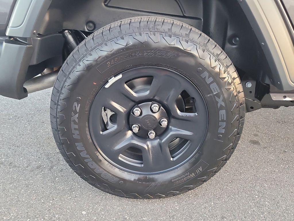 new 2026 Jeep Wrangler car, priced at $39,832