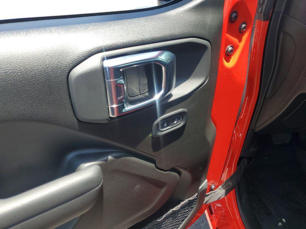 new 2025 Jeep Gladiator car, priced at $36,731
