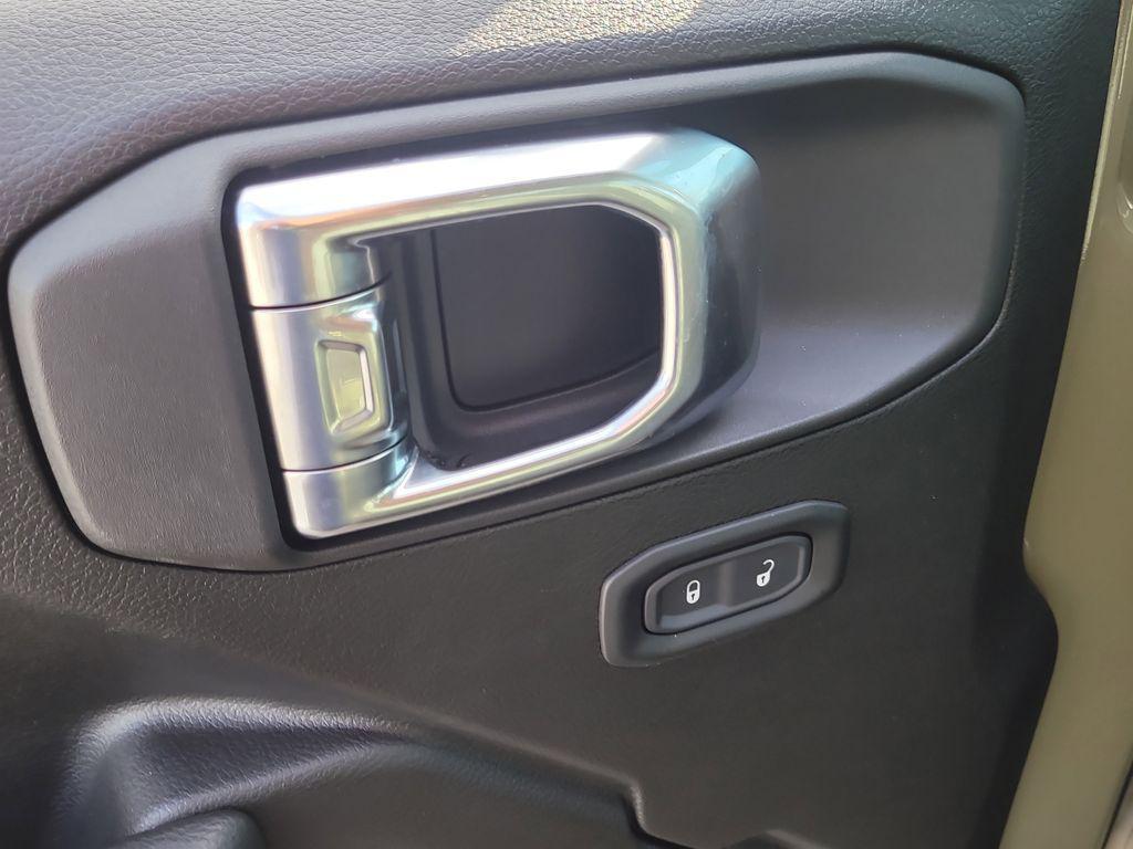 used 2025 Jeep Wrangler car, priced at $30,804