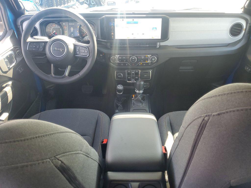 new 2025 Jeep Gladiator car, priced at $39,989