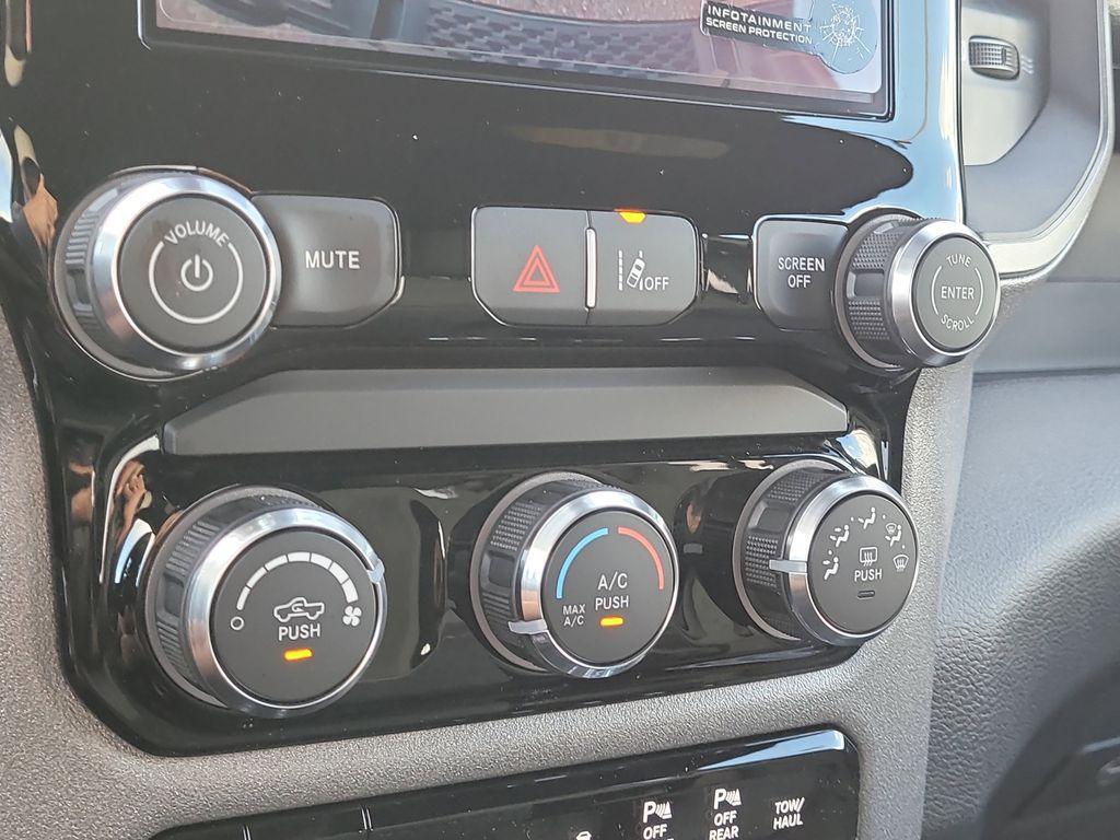 new 2025 Ram 1500 car, priced at $42,181