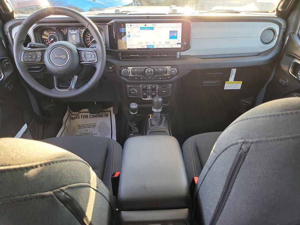 new 2025 Jeep Gladiator car, priced at $41,055