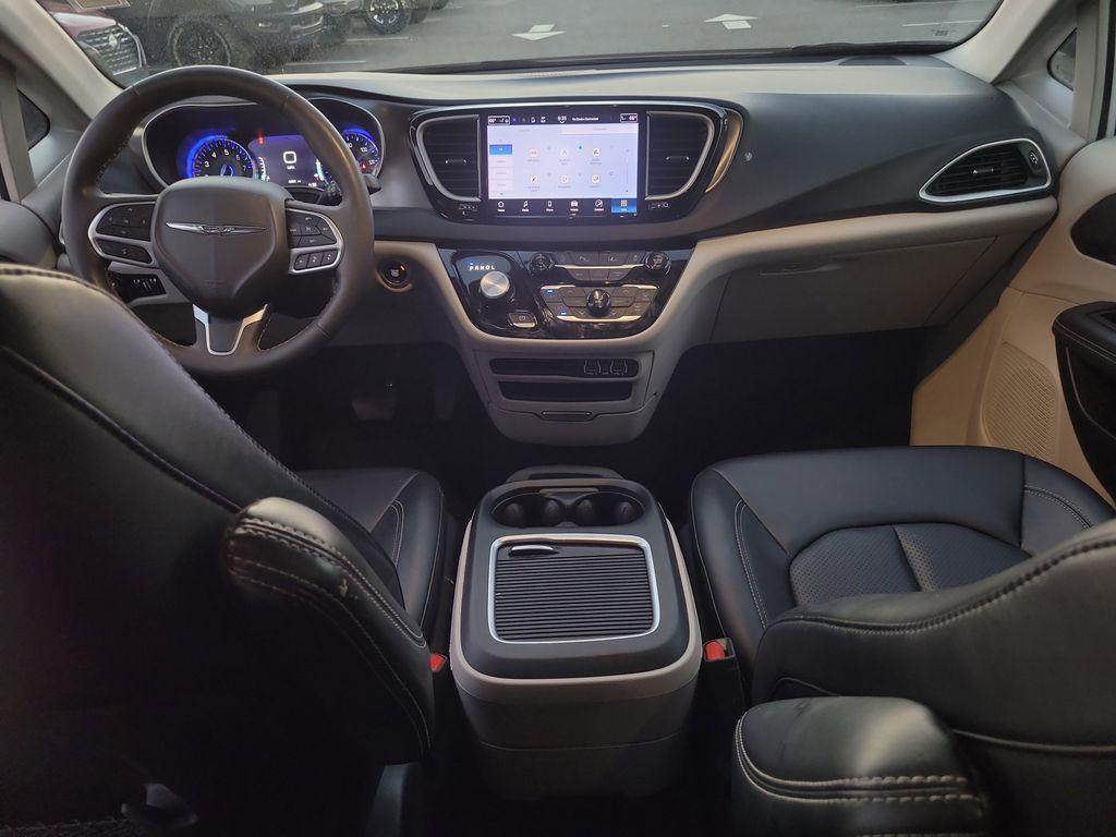 used 2024 Chrysler Pacifica car, priced at $30,110
