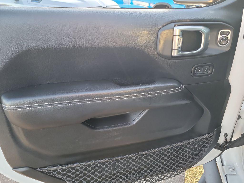 used 2018 Jeep Wrangler Unlimited car, priced at $24,314