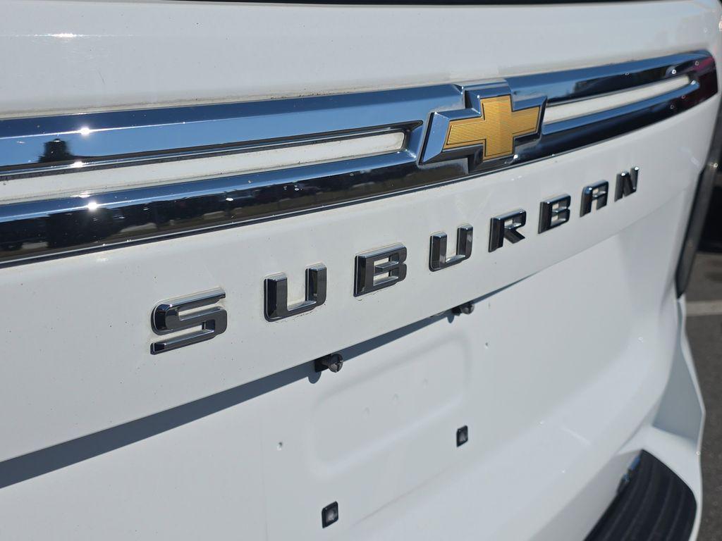 used 2021 Chevrolet Suburban car, priced at $40,605