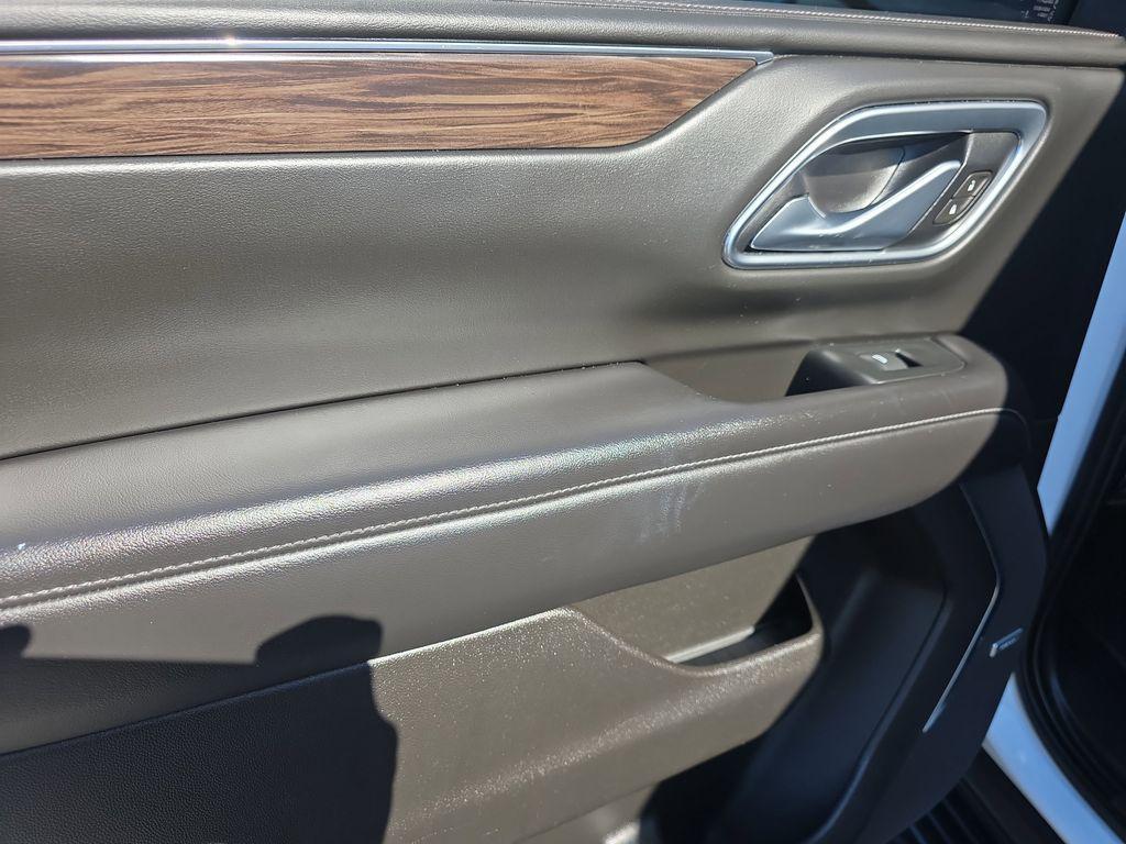 used 2021 Chevrolet Suburban car, priced at $40,605