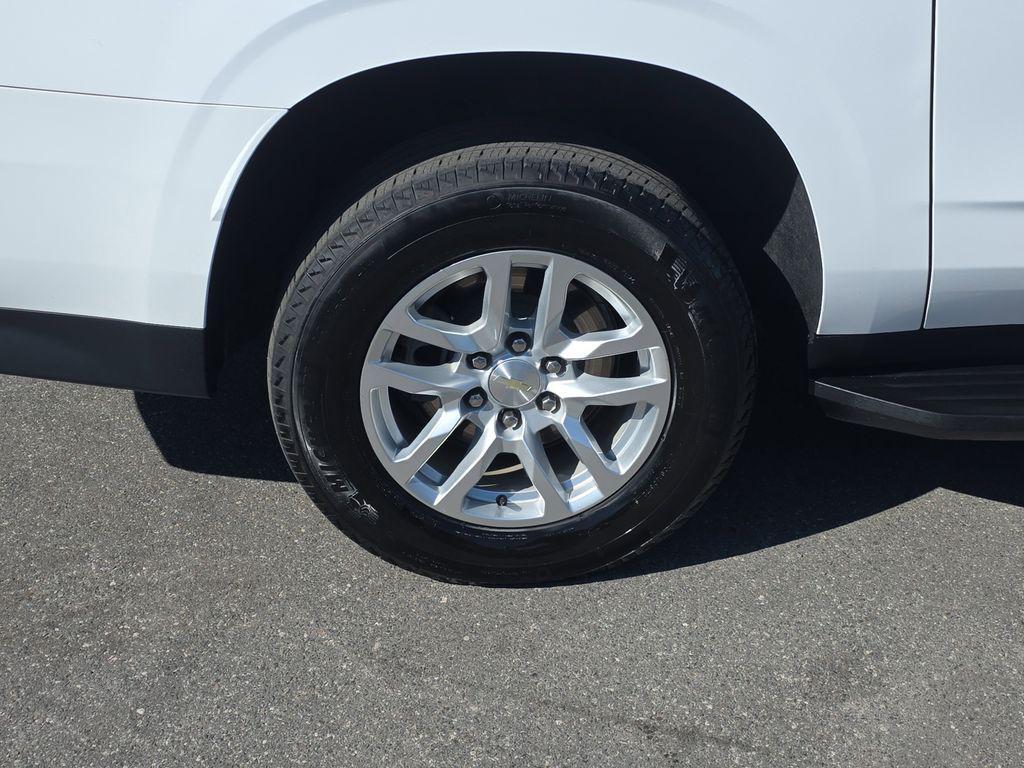 used 2021 Chevrolet Suburban car, priced at $40,605