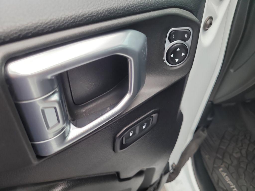 used 2020 Jeep Wrangler Unlimited car, priced at $25,016