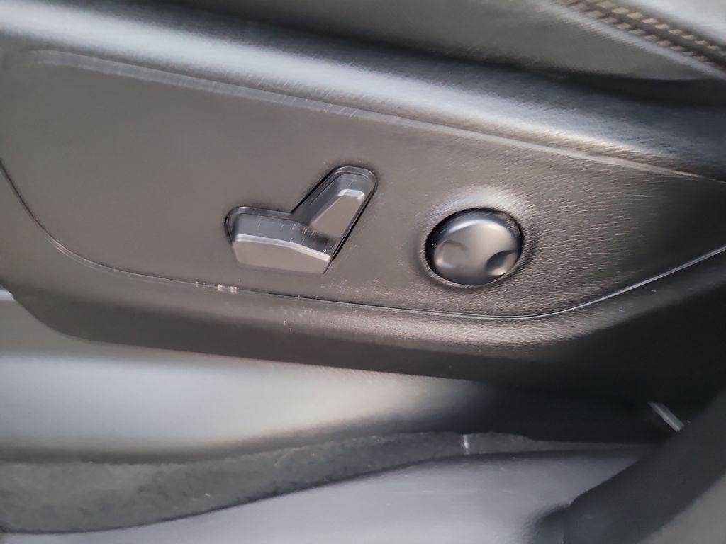 used 2022 Ram 1500 car, priced at $28,692