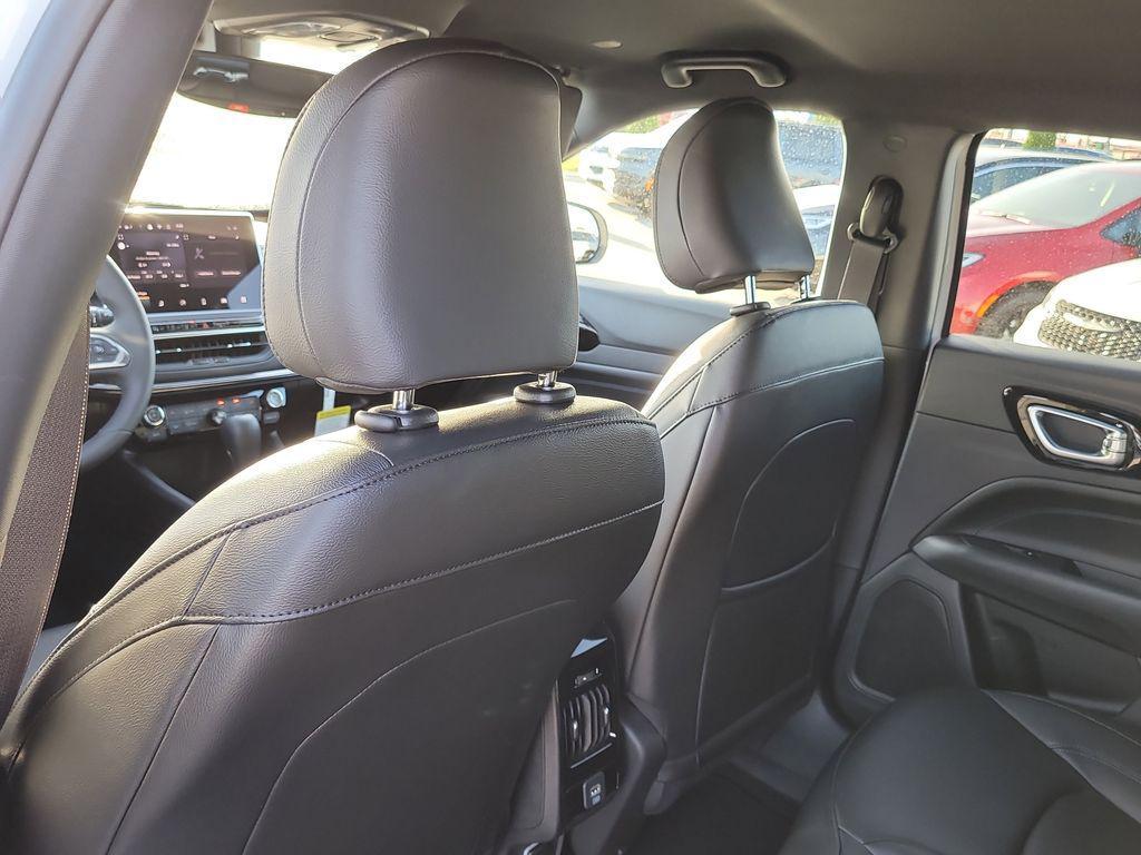 new 2026 Jeep Compass car, priced at $35,209
