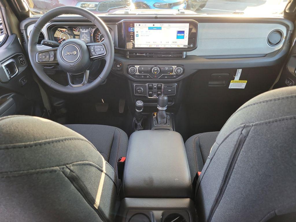 new 2025 Jeep Gladiator car, priced at $40,572