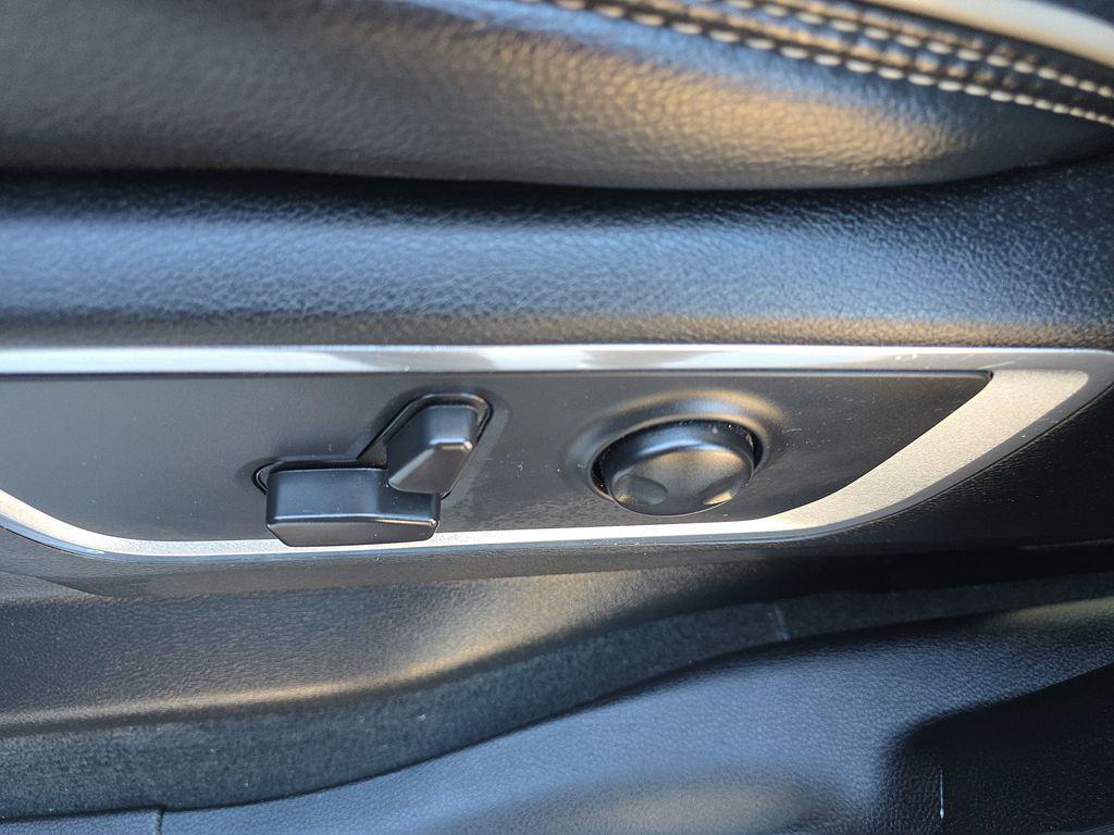 used 2022 Ram 1500 car, priced at $36,681