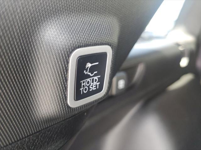 new 2025 Jeep Grand Cherokee car, priced at $41,047