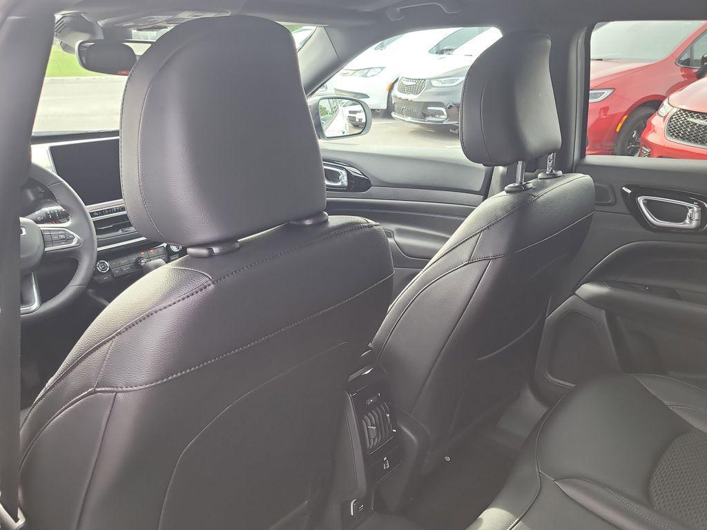 new 2025 Jeep Compass car, priced at $30,488