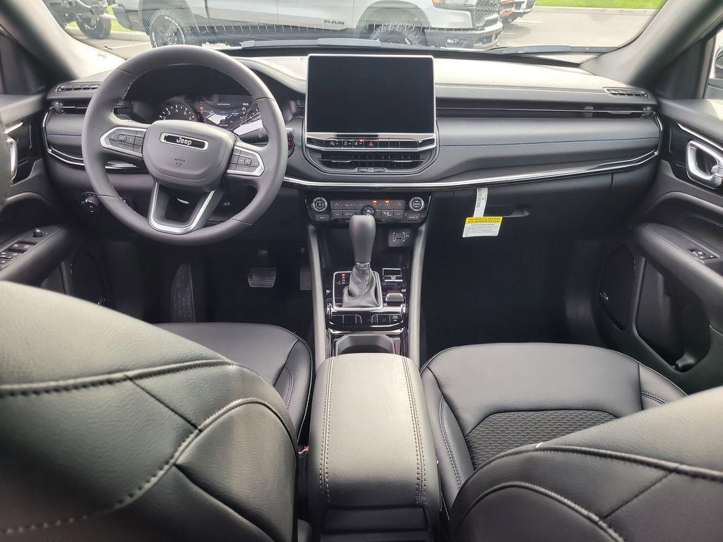 new 2025 Jeep Compass car, priced at $30,488