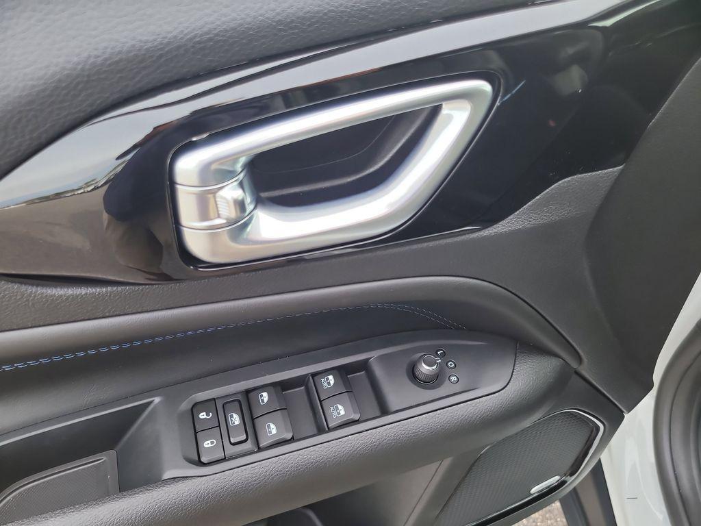 new 2025 Jeep Compass car, priced at $30,488