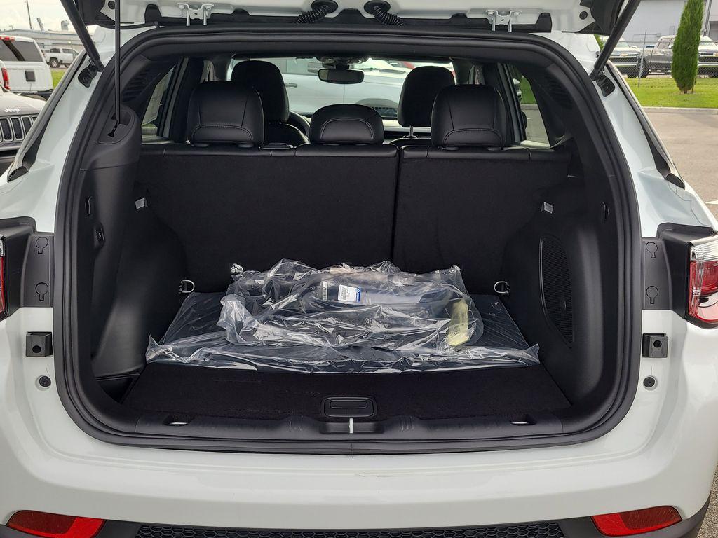 new 2025 Jeep Compass car, priced at $30,488