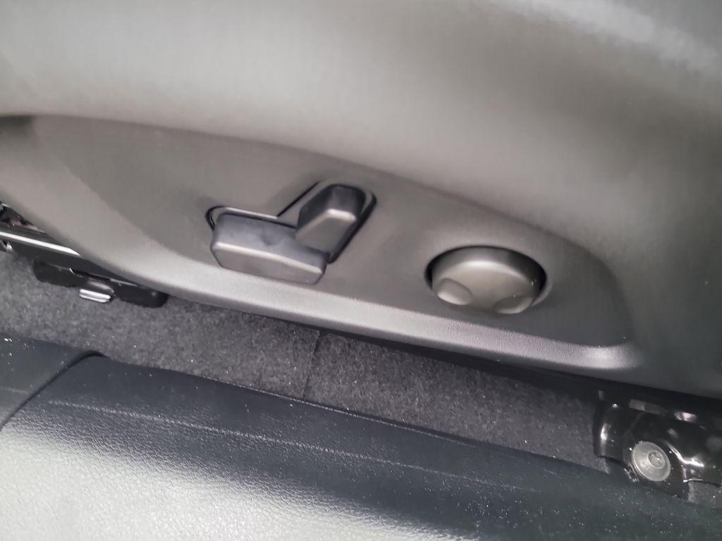 new 2025 Jeep Compass car, priced at $30,488