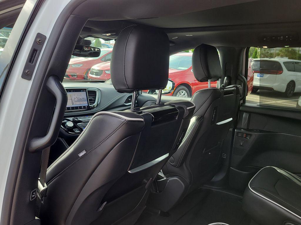 new 2026 Chrysler Pacifica car, priced at $50,617