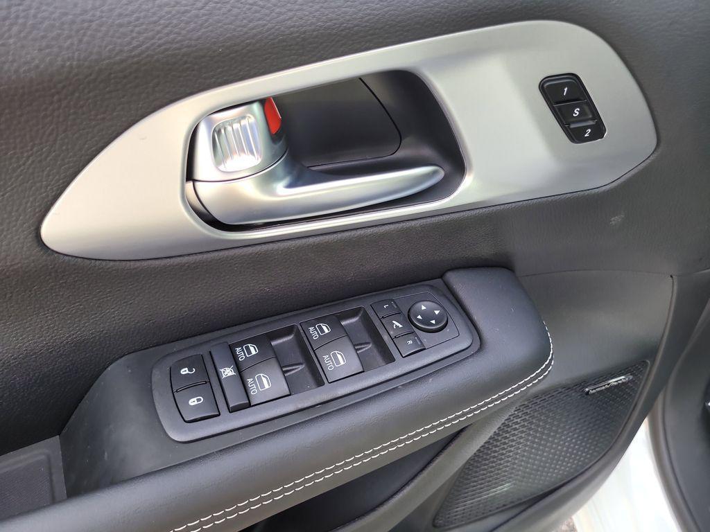 new 2026 Chrysler Pacifica car, priced at $50,617