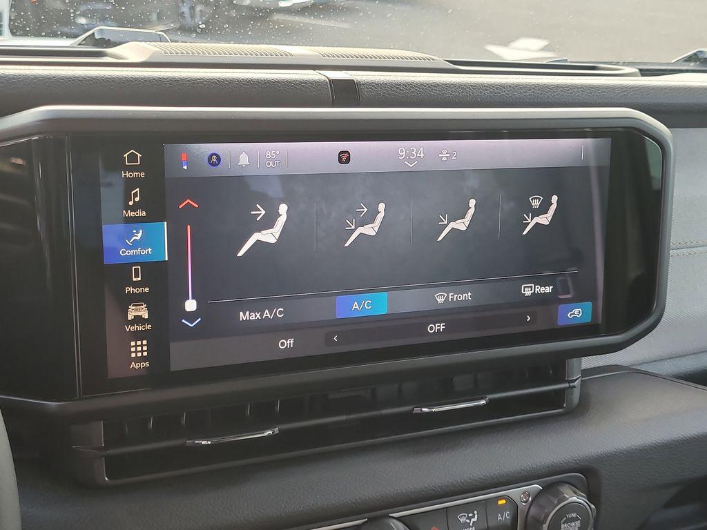 new 2026 Jeep Wrangler car, priced at $45,095