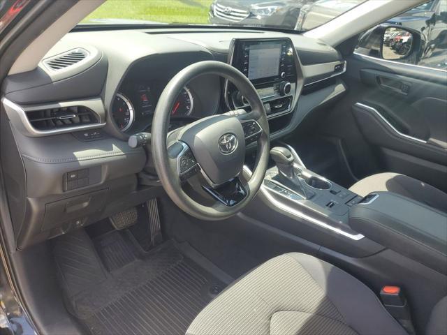 used 2021 Toyota Highlander car, priced at $27,820