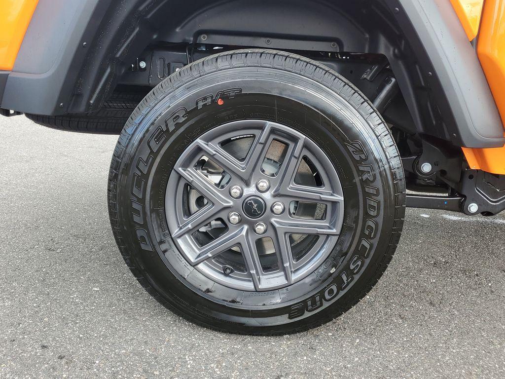 new 2025 Jeep Gladiator car, priced at $37,834