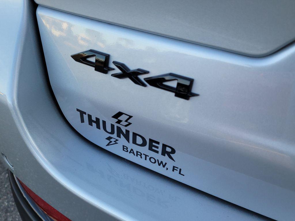 new 2025 Jeep Grand Cherokee car, priced at $39,668