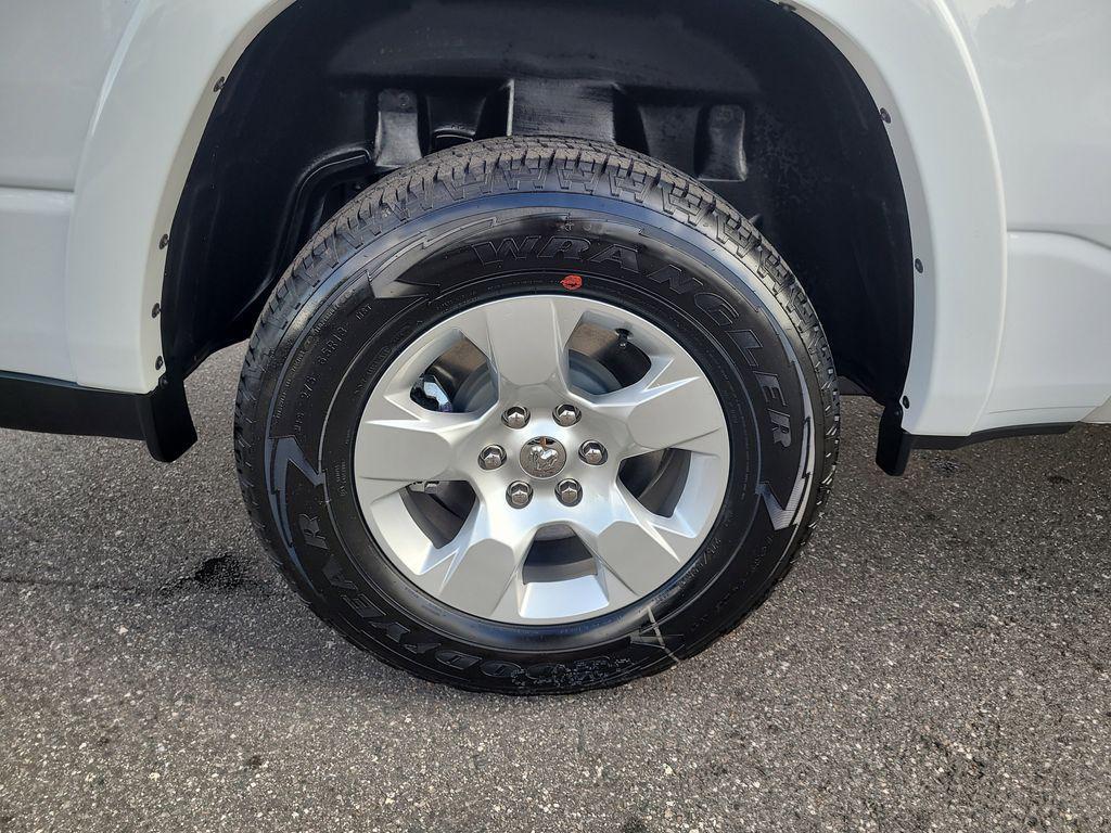 new 2026 Ram 1500 car, priced at $52,391