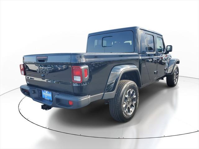 new 2024 Jeep Gladiator car, priced at $38,784